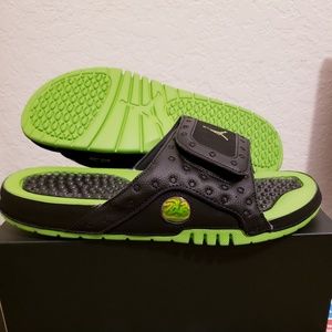 jordan hydro xiii retro black